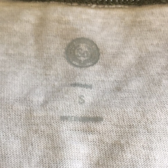 So 3/4 sleeve white and olive green T-shirt baseball style size small tunic - Picture 6 of 6